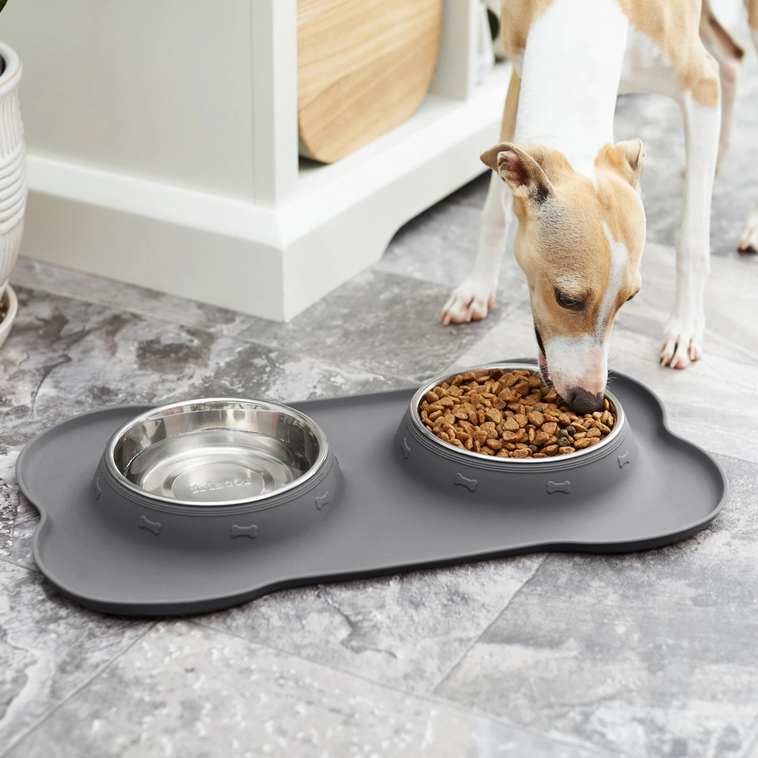 Frisco Silicone Stainless Steel Double Diner Dog & Cat Bowl 9 Frisco Silicone Stainless Steel Double Diner Dog & Cat Bowl - Image 7